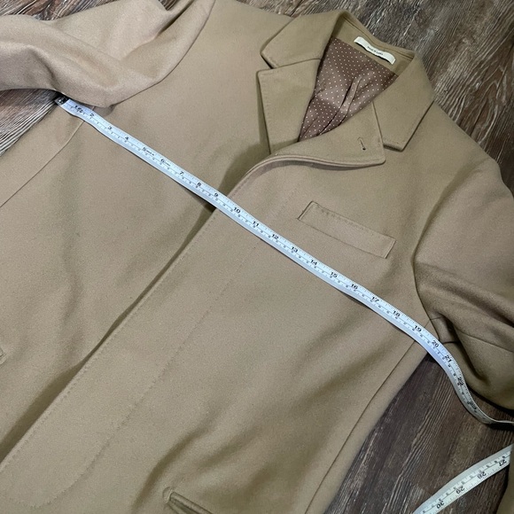 Men's Tan Overcoat - Picture 9 of 12